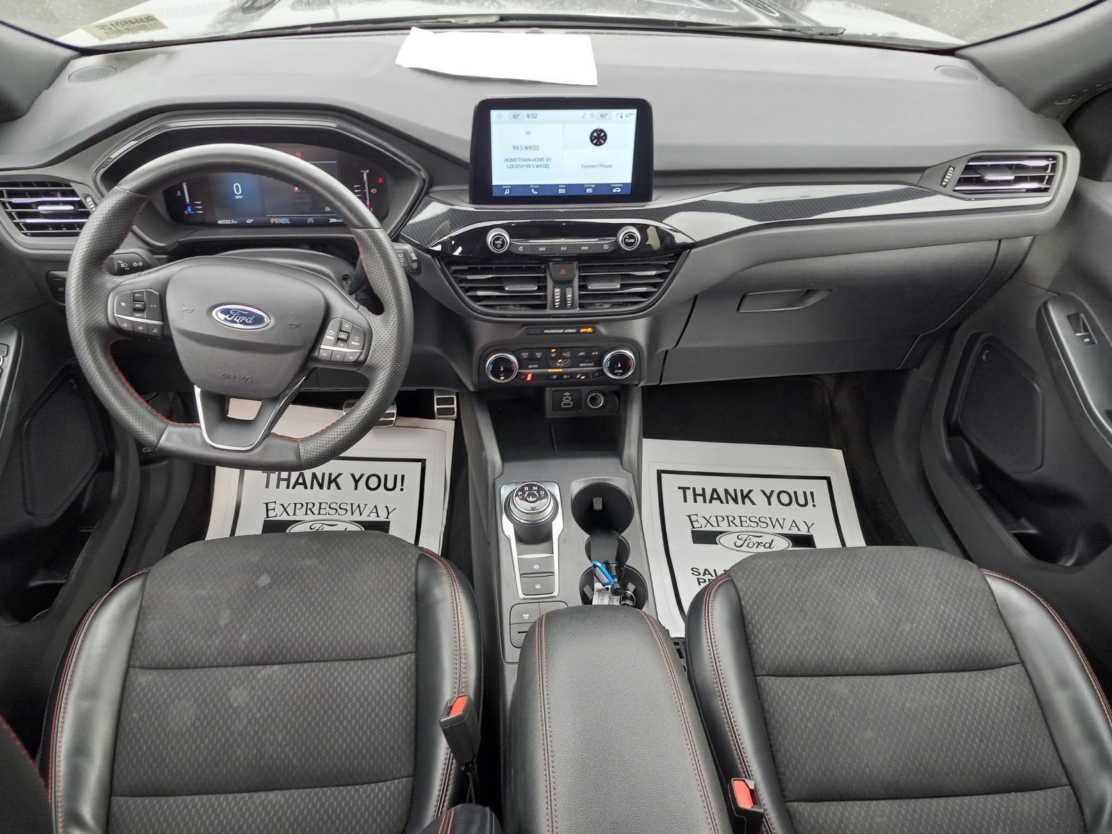 Used 2024 Ford Escape ST-Line w/ Cold Weather Package FWD image 16