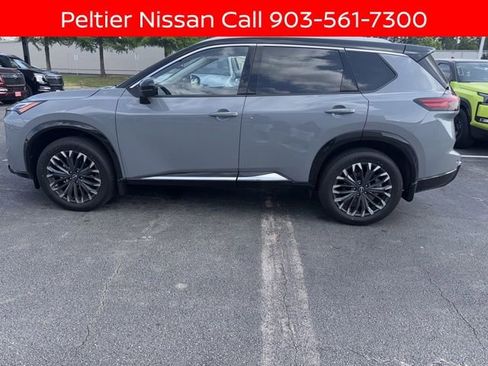 Certified 2026 Nissan Rogue Platinum w/ Platinum Premium Package AWD/4WD image 5