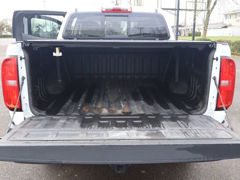 Used 2022 Chevrolet Colorado LT w/ LT Convenience Package image 34