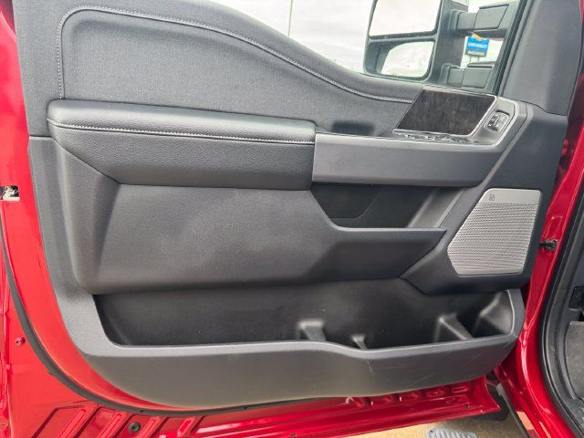 Used 2024 Ford F250 Lariat w/ Lariat Ultimate Package AWD/4WD image 18