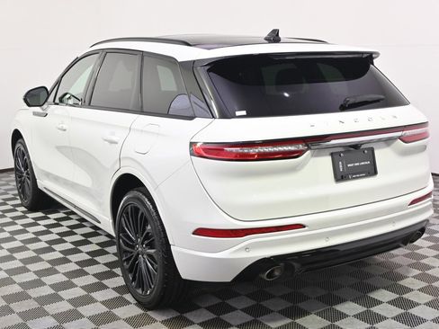 New 2025 Lincoln Corsair Reserve w/ Jet Appearance Package image 3