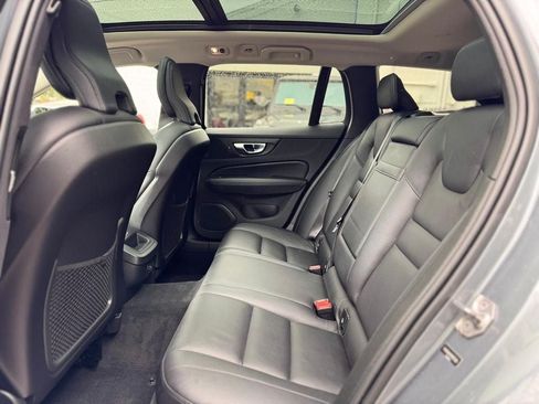 Used 2021 Volvo V60 T5 Cross Country w/ Climate Package AWD/4WD image 23