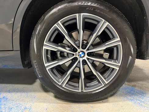 Certified 2024 BMW X5 xDrive40i w/ M Sport Package image 27