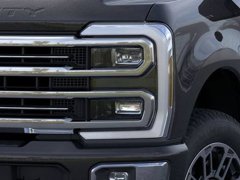 New 2026 Ford F250 Platinum AWD/4WD image 18