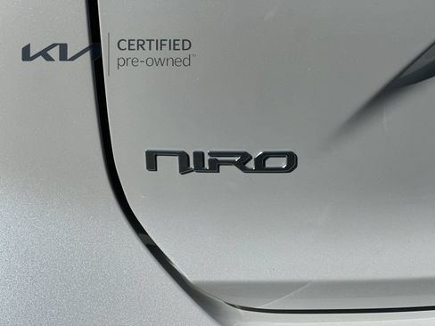 Used 2024 Kia Niro Wind FWD image 27