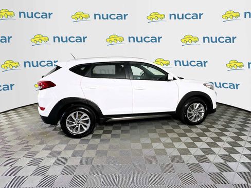 Used 2016 Hyundai Tucson SE w/ Option Group 02 AWD/4WD image 8