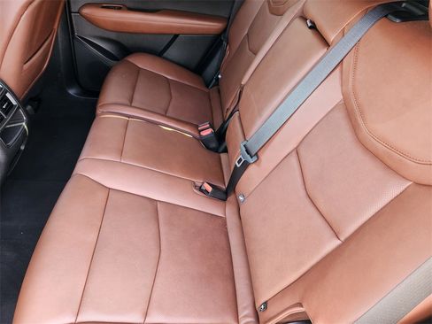 Certified 2023 Cadillac XT5 Premium Luxury w/ Technology Package image 17