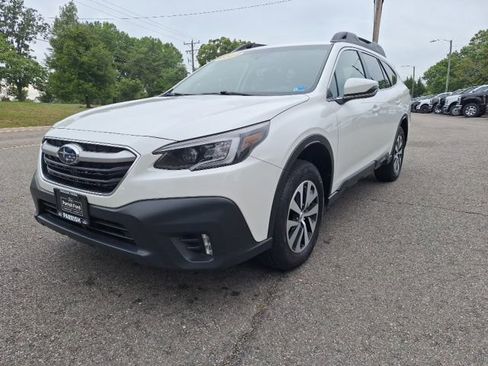 Used 2022 Subaru Outback Premium AWD/4WD image 7