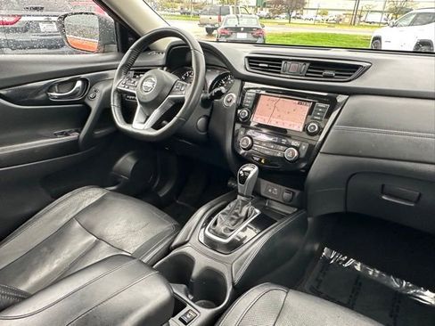 Used 2020 Nissan Rogue SL w/ Premium Package image 34