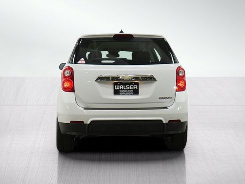 Used 2015 Chevrolet Equinox LS FWD image 4