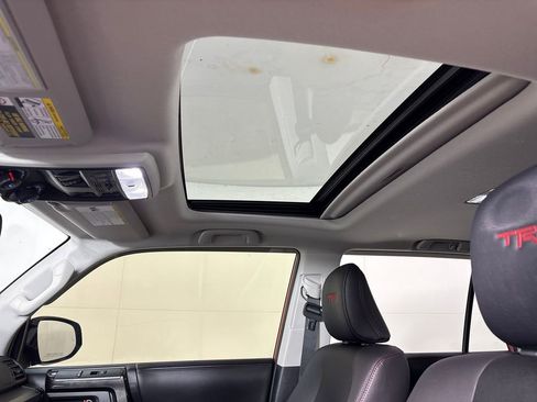 Used 2024 Toyota 4Runner TRD Pro image 33