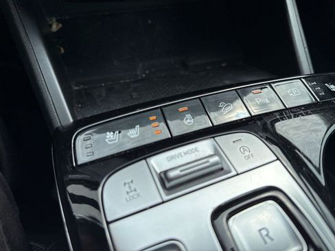 Used 2022 Hyundai Tucson Limited image 19