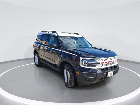New 2025 Ford Bronco Sport Heritage w/ Convenience Package image 2