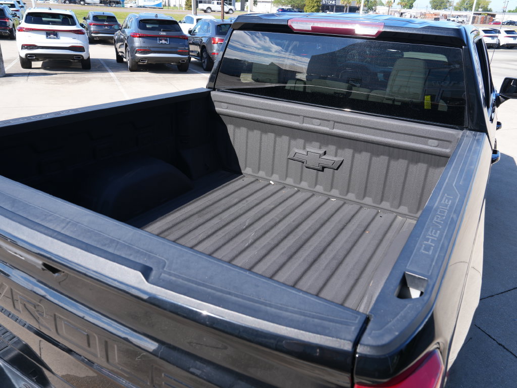 Used 2022 Chevrolet Silverado 1500 RST w/ Z71 Off-Road Package AWD/4WD image 13