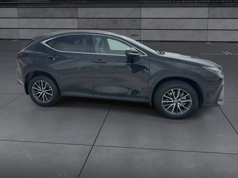 Certified 2025 Lexus NX 250 FWD w/ Accessory Package (K3) image 9