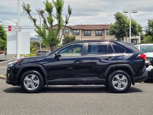 Certified 2025 Toyota RAV4 XLE w/ Convenience Package AWD/4WD image 9