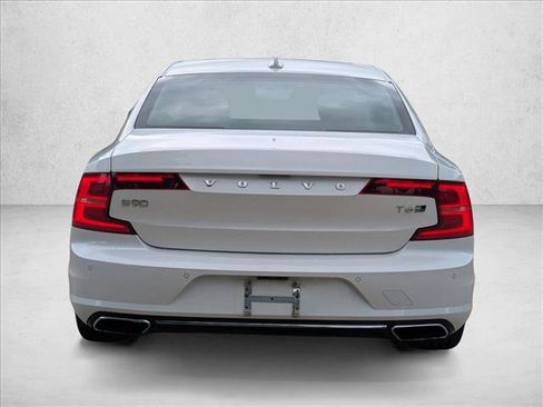 Used 2020 Volvo S90 T6 Inscription image 6