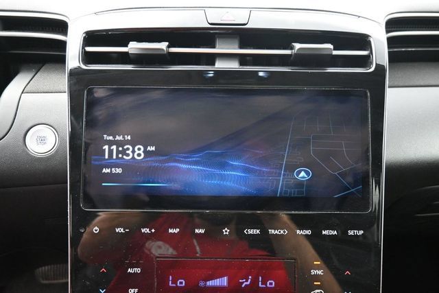 Used 2024 Hyundai Tucson Limited AWD/4WD image 26