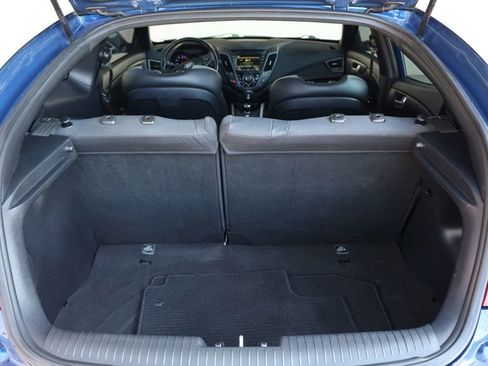 Used 2016 Hyundai Veloster Turbo image 10