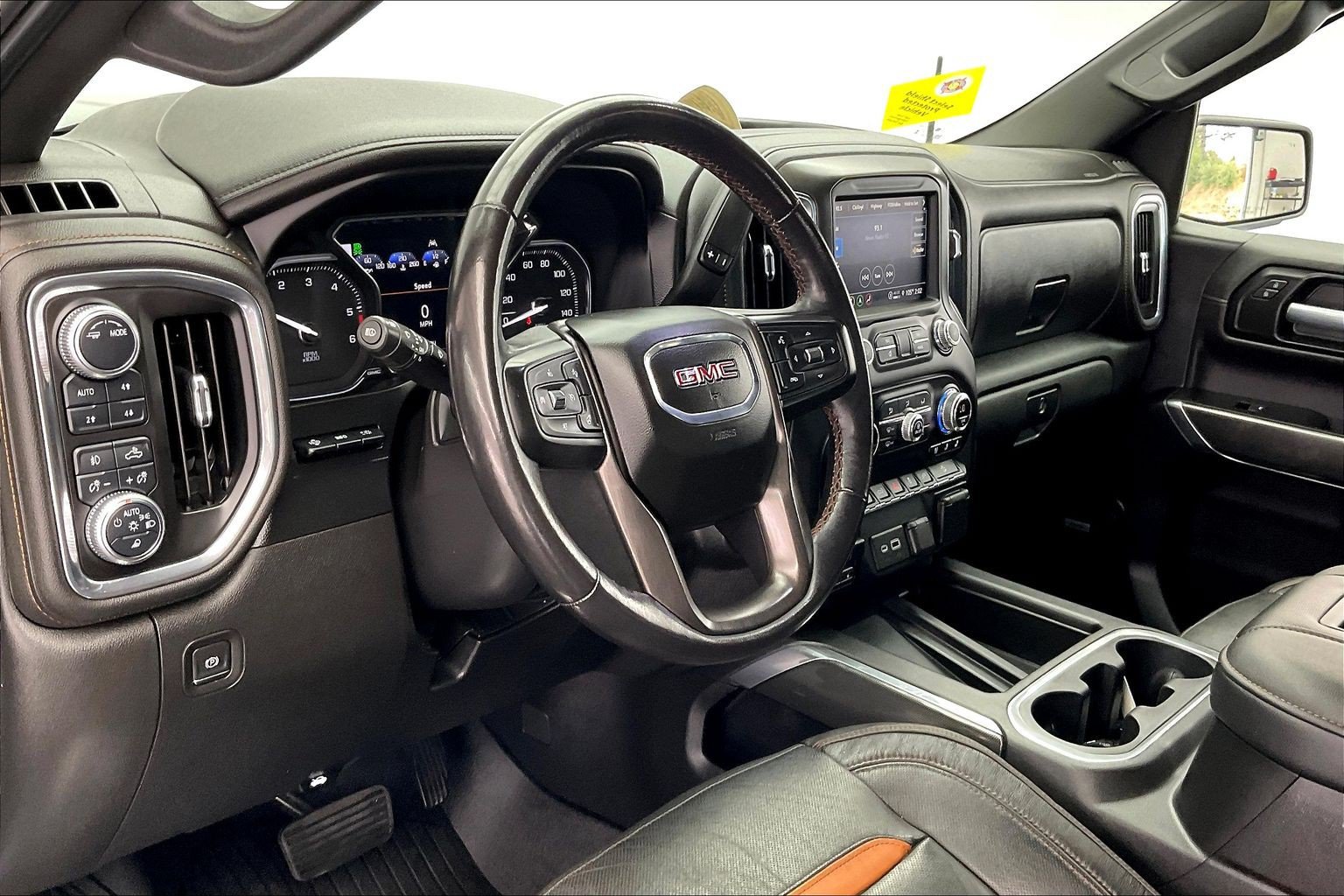 Used 2021 GMC Sierra 1500 AT4 w/ AT4 Premium Package AWD/4WD image 14