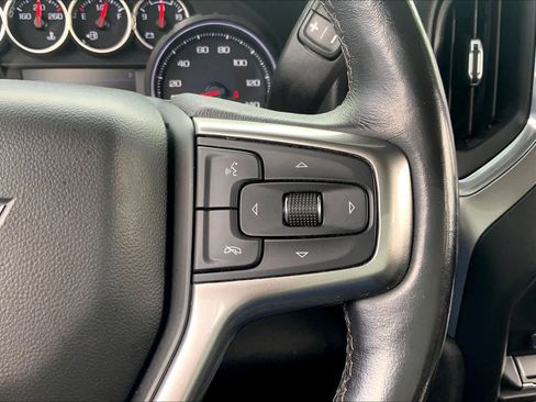 Used 2021 Chevrolet Silverado 1500 LT Trail Boss w/ Convenience Package II AWD/4WD image 24