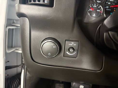 Used 2023 Chevrolet Express 3500 LT w/ LT Preferred Equipment Group image 15