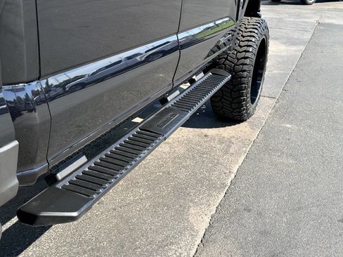 Used 2023 Ford F250 Lariat w/ Sport Appearance Package image 16