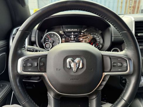 Used 2023 RAM 1500 Laramie image 31