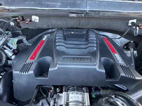 Used 2020 Ford F150 Raptor w/ Equipment Group 802A Luxury image 44