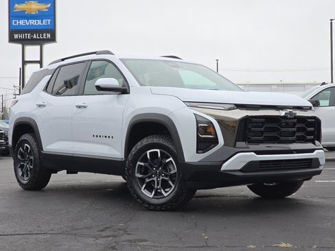 New 2026 Chevrolet Equinox ACTIV image 2