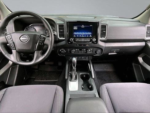 Used 2024 Nissan Frontier SV w/ Hardbody Edition AWD/4WD image 16