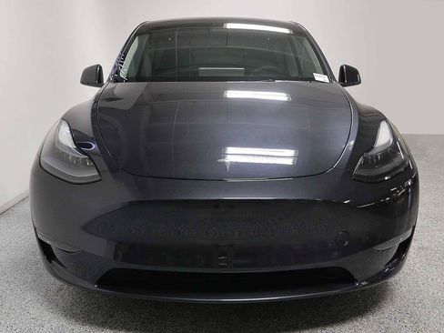 Used 2024 Tesla Model Y Long Range image 2