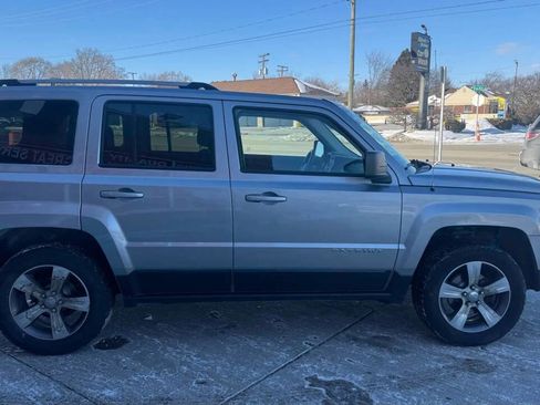 Used 2016 Jeep Patriot High Altitude image 5
