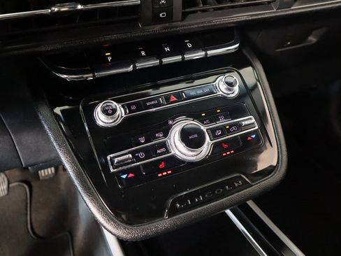 Used 2021 Lincoln Corsair FWD image 7