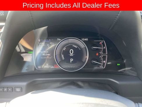 Used 2019 Lexus ES 300h w/ Accessory Package 2 FWD image 26