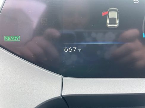 Used 2026 Toyota Prius Plug-In Hybrid FWD image 16