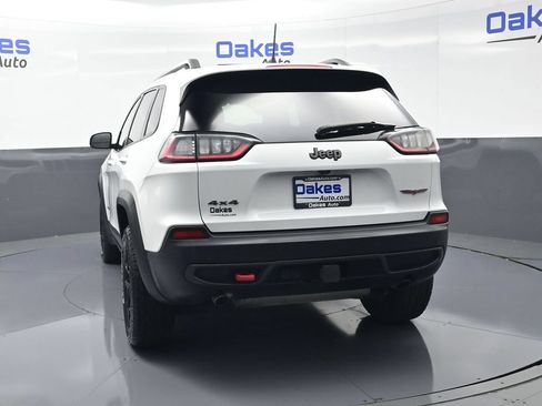 Used 2019 Jeep Cherokee Trailhawk w/ Comfort/Convenience Group AWD/4WD image 7