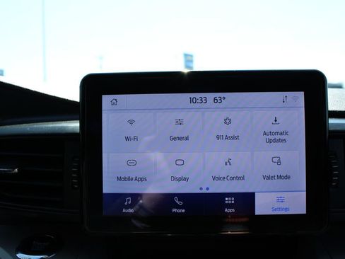 Used 2023 Ford Explorer XLT AWD/4WD image 50