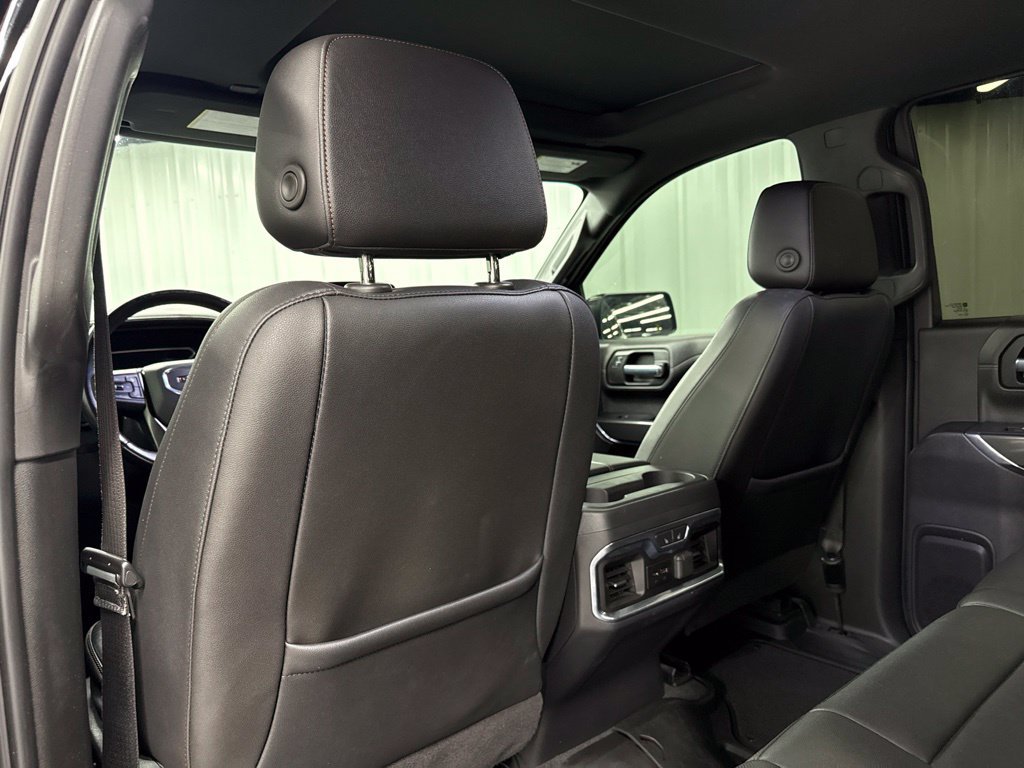 Used 2021 GMC Sierra 1500 AT4 w/ AT4 Premium Package AWD/4WD image 16