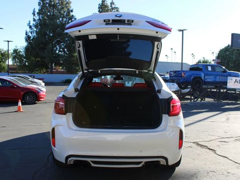 Used 2018 BMW X6 M w/ Executive Package image 39