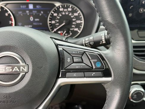 Used 2023 Nissan Altima 2.5 SV w/ SV Premium Package FWD image 23