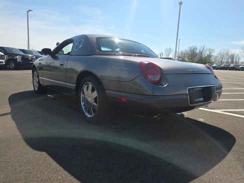 Used 2003 Ford Thunderbird image 17