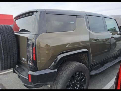 Used 2025 GMC Hummer EV 2X image 7