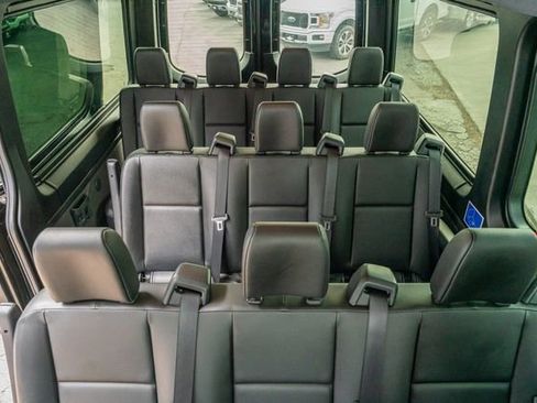 Used 2019 Mercedes-Benz Sprinter 2500 image 37