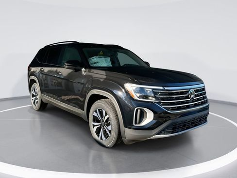 New 2026 Volkswagen Atlas SE image 47