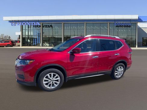 Used 2017 Nissan Rogue SV AWD/4WD image 1