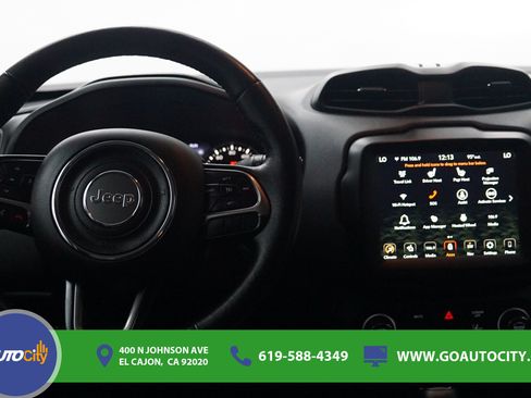Used 2022 Jeep Renegade Limited AWD/4WD image 5