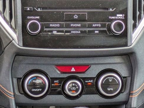 Used 2022 Subaru Crosstrek 2.0i Premium image 26