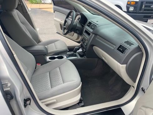 Used 2010 Ford Fusion SE image 14