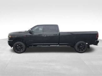 Used 2020 RAM 2500 Big Horn w/ Level 2 Equipment Group video 4